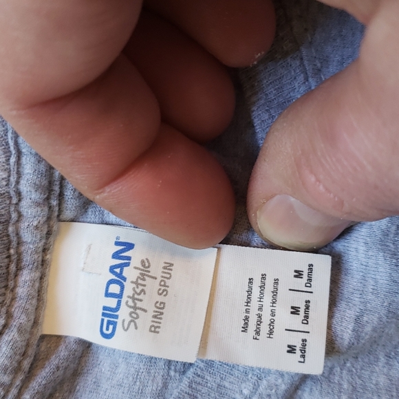 Gildan emoji short sleeve tee Size Medium - Picture 3 of 4